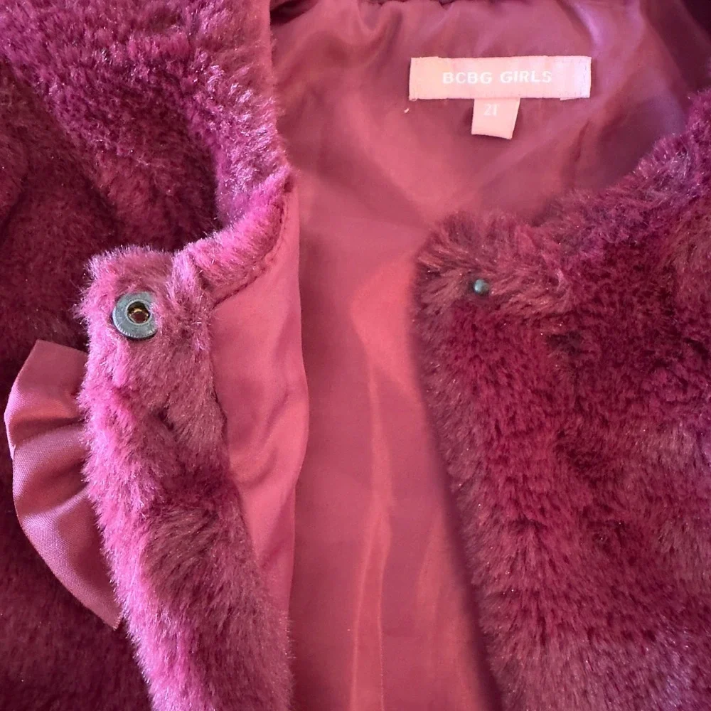 BCBG Little‎ Girls' Faux Fur Dressy Cropped Jacket With Bow-Maroon Red-Size 2T
